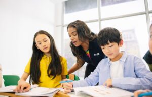 Top 10 Reasons To Teach English In Abu Dhabi