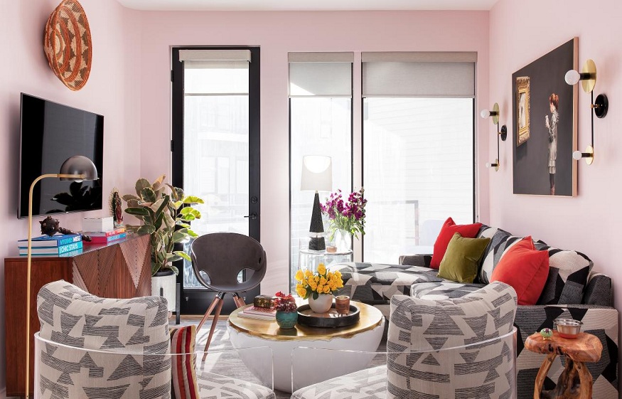 Decorate with Pink the Right Way