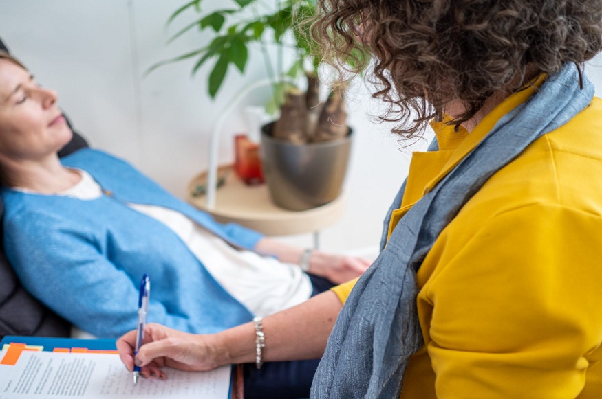 rapid transformational therapy session